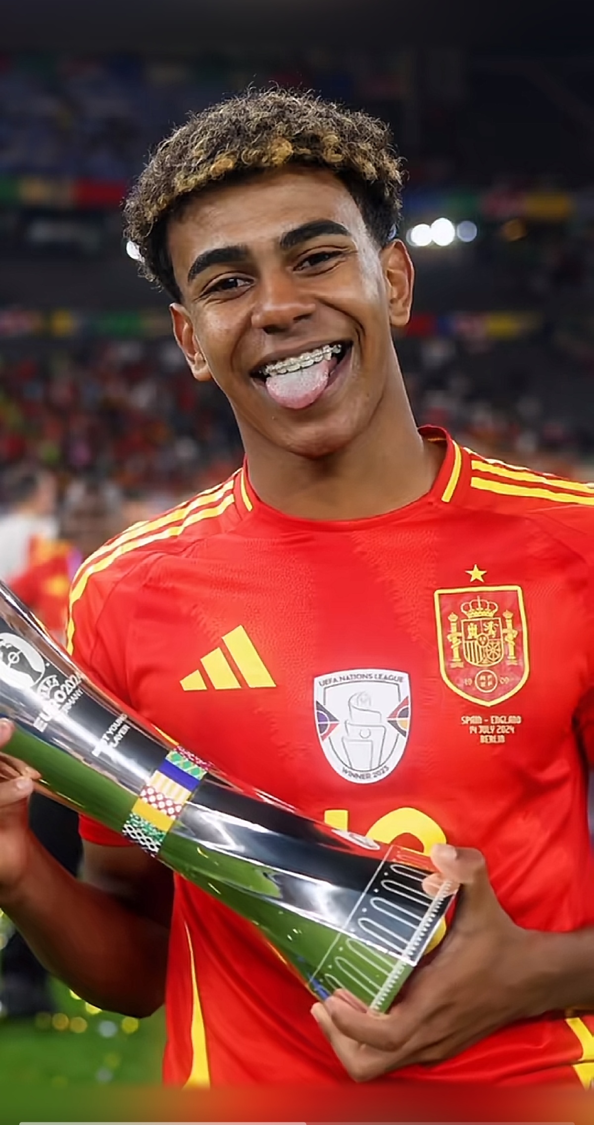 LNG Esports 比赛后更新：我们将继续努力，期待在下一个阶段见到你